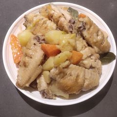 A picture of Stew Chicken Wings.
