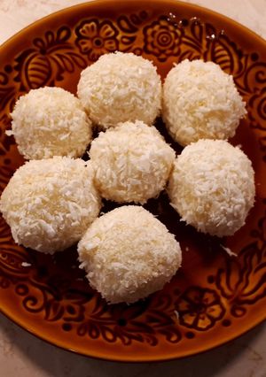 Regenoros kókuszos köles gombóc recept fotója