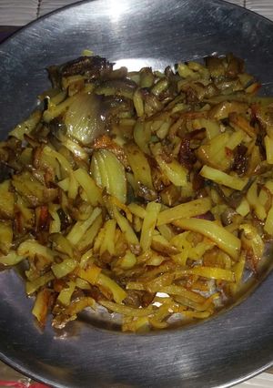 A picture of Aaloo bhaja.