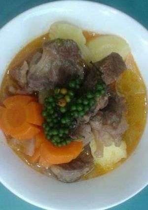 Hình của món Bắp Bò Hầm Tiêu Xanh.