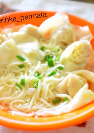 Foto resep Wonton Soup Noodles