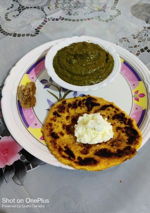 सरसों का साग(Sarso ka saag recipe in Hindi) रेसिपी मुख्य फोटो