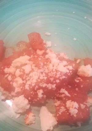 Una foto de Patatas en salsa de chile guajillo (guindilla seca)