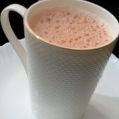 A picture of Kashmiri Pink Tea.