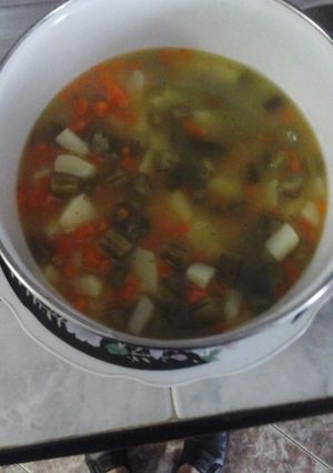 Una foto de Sopa de verdura paisa