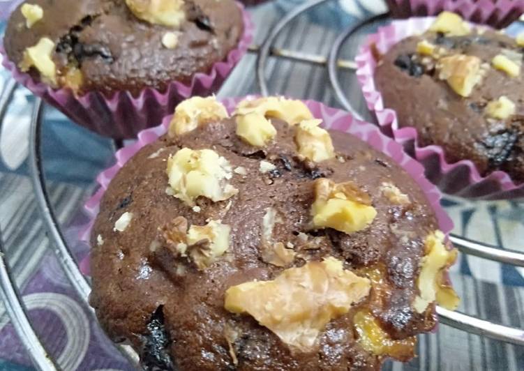 Step-by-Step Guide to Make Homemade Walnut Brownie cupcakes