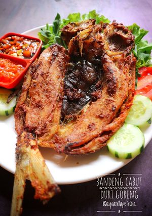 Foto resep Bandeng Cabut Duri Goreng Gurih