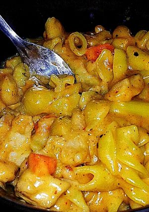 হোয়াইট সস পাস্তা রেসিপির প্রধান ছবি