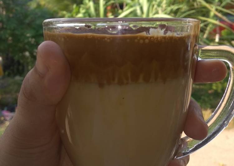 Langkah Langkah Memasak Dalgona Coffee yang Bergizi