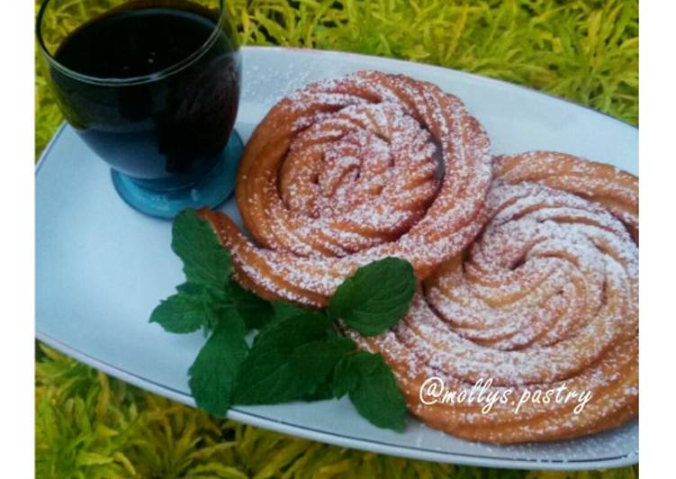 Churros with coklat sauce