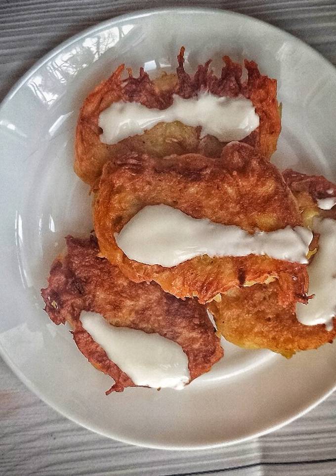 Деруни з сиром