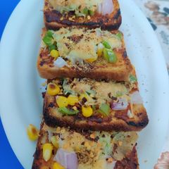 Pizza toast A picture of Pizza toast.