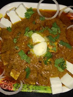 બટર પનીર મસાલા(Butter paneer masala recipe in Gujarati) રેસીપી મુખ્ય ફોટો