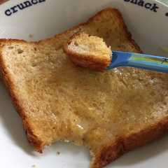 รูปของ Sweet Butter Toast