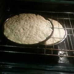 A picture of Pizza dough.