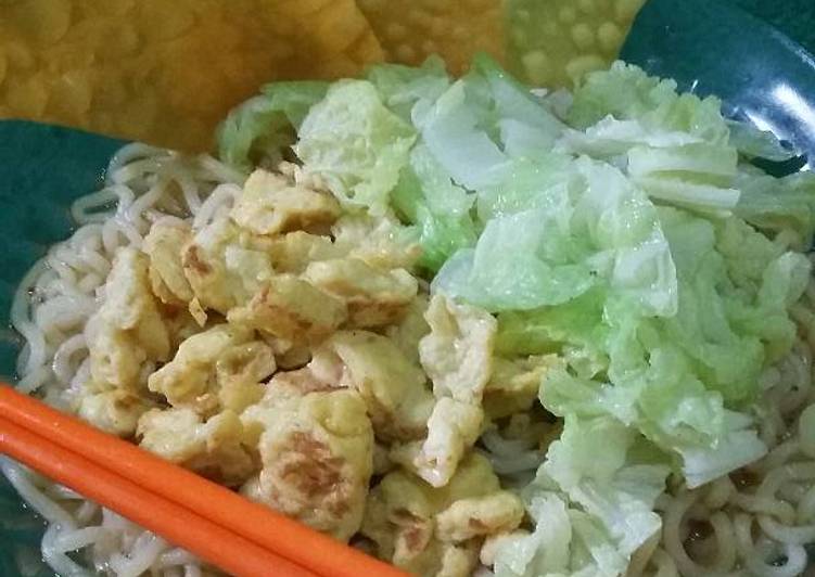 Mie Instan ala Chef Kenya (Mie Ayam KW) 😊