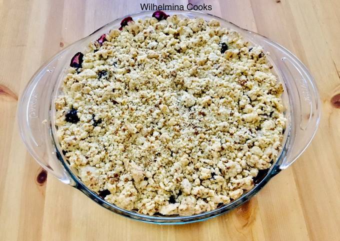 Simple Way to Make Super Quick Homemade Blueberry Crumble
