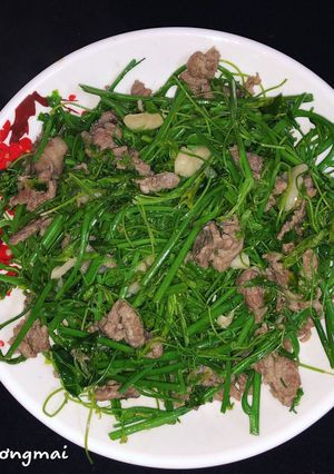 Hình của món Rau bò khai xào tỏi.