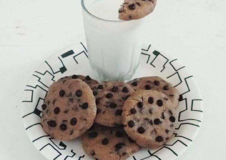 Recipe of Quick No Bake Oats Chocolate Chip Cookies