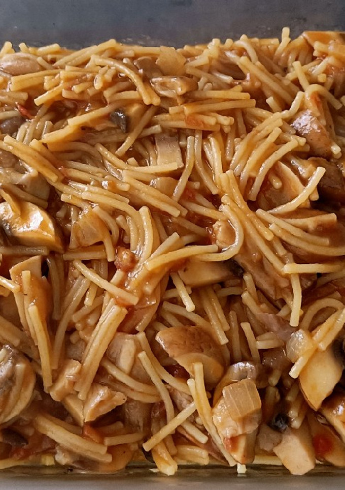 Una foto de Fideos con setas