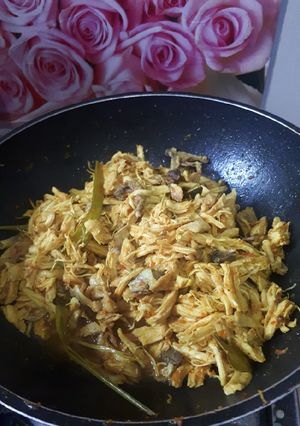 Foto resep Ayam Suwir Pedas Gurih
