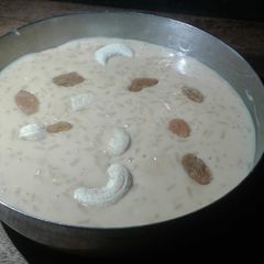 A picture of Nalen gurer payesh(date palm jaggery kheer).