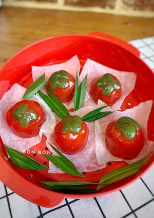Hình của món Bánh Nếp Gấc Hình Quả Hồng.