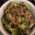 Brokoli Jamur Daging Saus Tiram