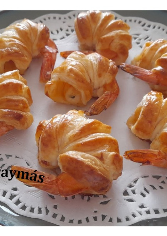 Una foto de Langostinos en hojaldre