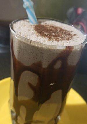 A picture of Oreo cold coffee.
