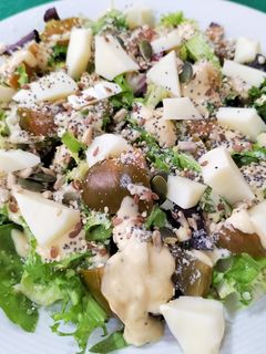 Una foto de Ensalada 3 quesos