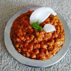 A picture of Lentil curry.