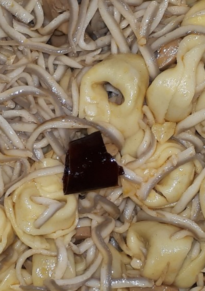 Una foto de 20. Tortelini con gulas