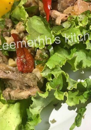 A picture of Chicken mango salad.