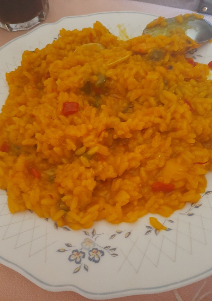 Una foto de Arroz con marisco