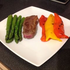Sirloin Steak, Sweet Peppers & Asparagus Tips A picture of Sirloin Steak, Sweet Peppers & Asparagus Tips.