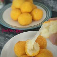 รูปของ PomPom Moza(bola bola kentang)