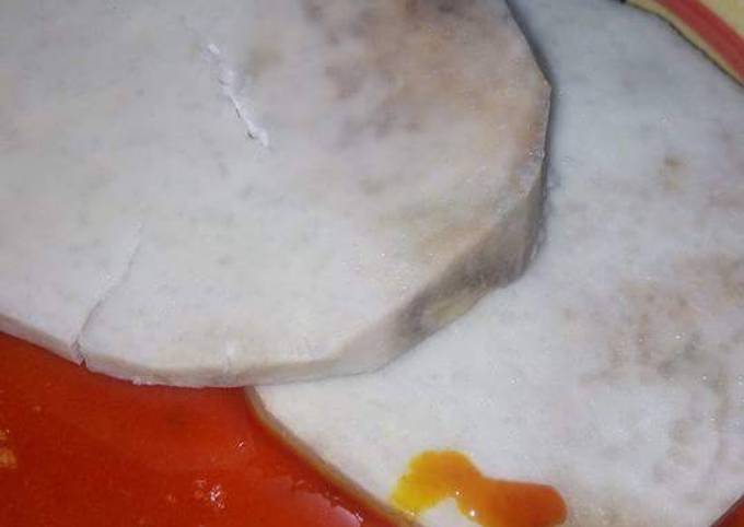 Steps to Prepare Favorite Boiled yam with palmoil