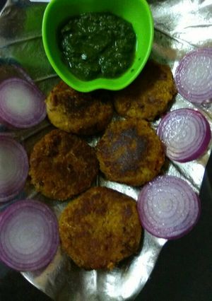 A picture of Soya nugget chana kabab.
