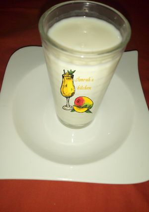 A picture of Coconut milk.