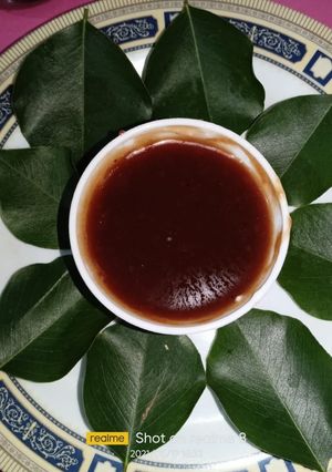 खजूर इमली की चटनी (khajur imli ki chutney recipe in Hindi) रेसिपी मुख्य फोटो