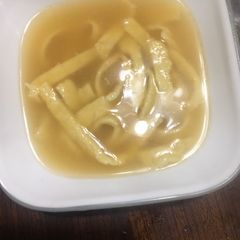 A picture of Noodles for soup.