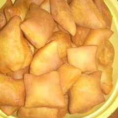 A picture of Soft milk mandazi.