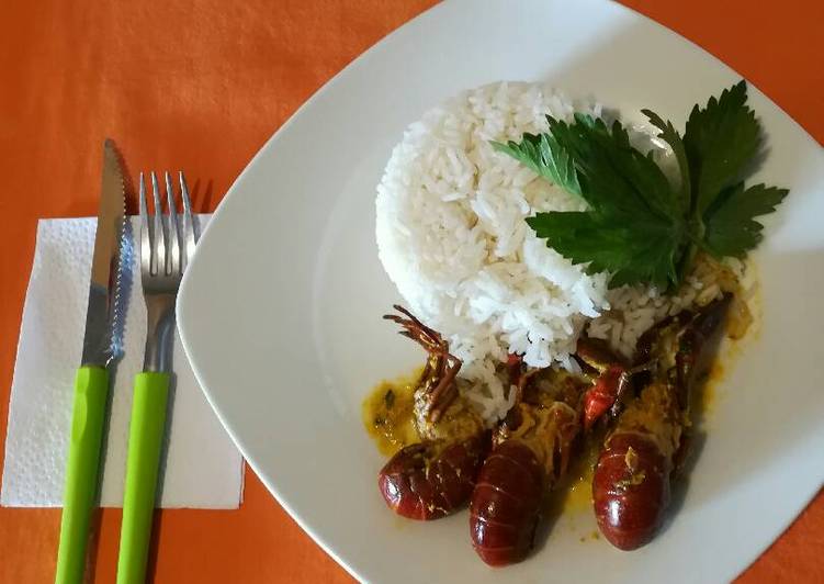 Encocado de langostas de rio