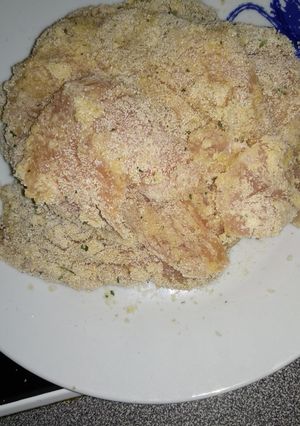 Una foto de Pechuga de pavo empanada