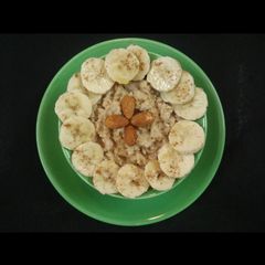 A picture of French Toast Oatmeal.
