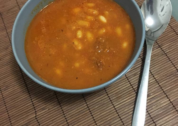 Fabada con chorizo