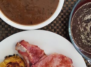 Una foto de Frijol Caraota Estilo Gran Colombia