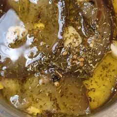 Una foto de Berenjenas en escabeche🍆 Re fácil y riquísimas!