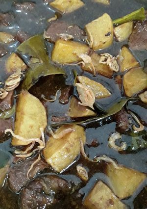 Foto resep Semur daging kentang